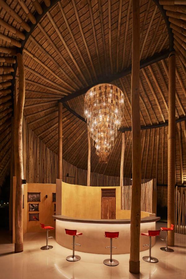 Jetwing Surf & Safari, A Luxury Reserve Аругам Экстерьер фото